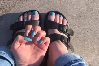 treat me NICE OUTCALLS AND CAR... - Image 4