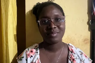 beautiful black girl available... - Image 1