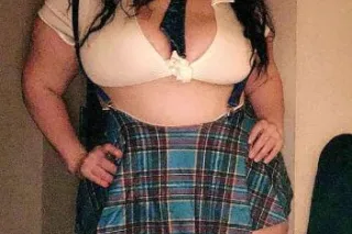 Well Reviewed Busty Brittany L... - Image 1