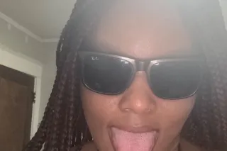 🌴🌴💋💋One Night Only In La Dona ... - Image 2